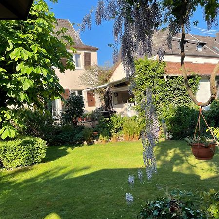 Saarlouis Innenstadt Im Gruenen Bagian luar foto